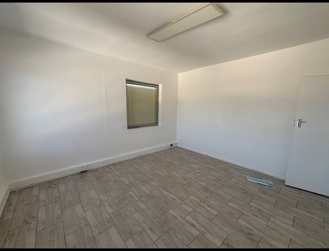 182M² OFFICE TO LET IN AUDAS ESTATE